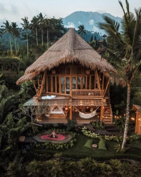 Magic Hills Bali - Queen House Magical Eco Lodge
